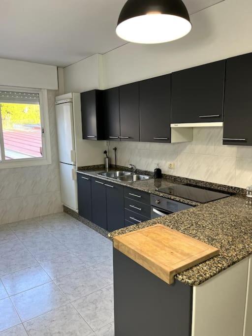 El Apartamento De Ordes Ordenes Bagian luar foto